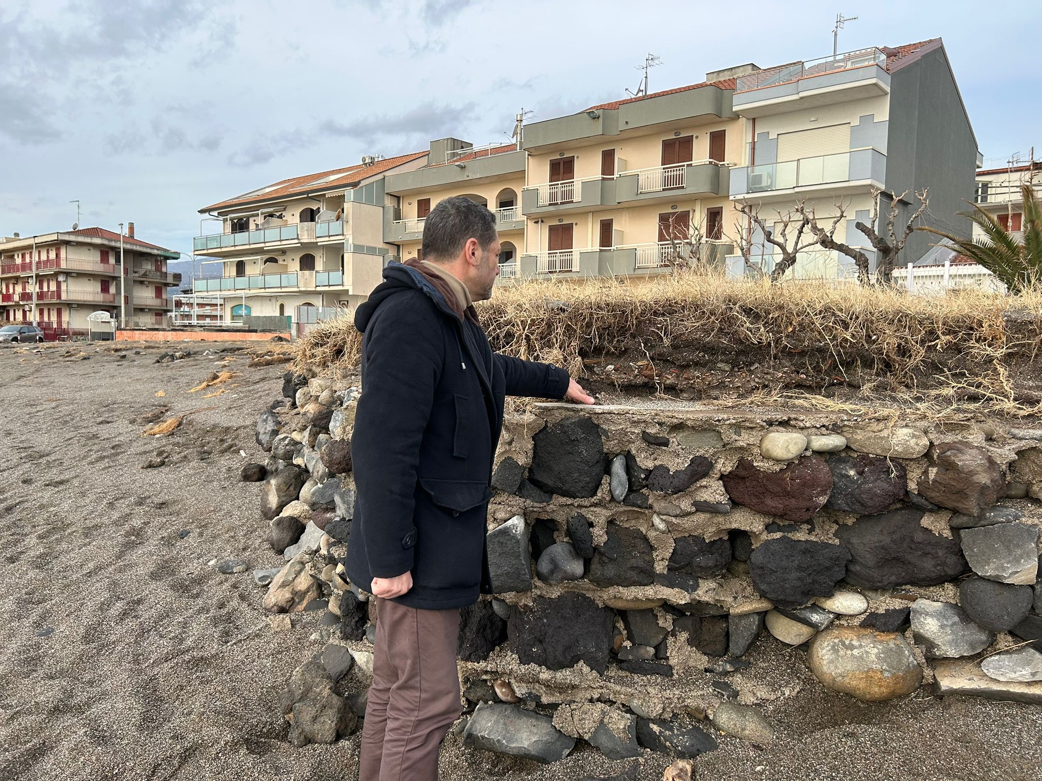 Mascali Allarme Del Sindaco Sull Erosione Della Spiaggia A Fondachello