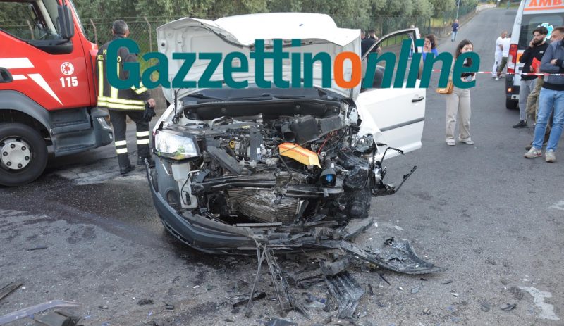 Nunziata Scontro Frontale Tra Un Auto E Un Furgone Intervento Dell