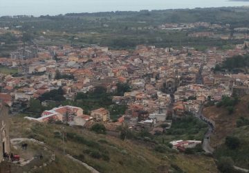 Calatabiano, ciclo dei rifiuti: operazione dei carabinieri IL VIDEO