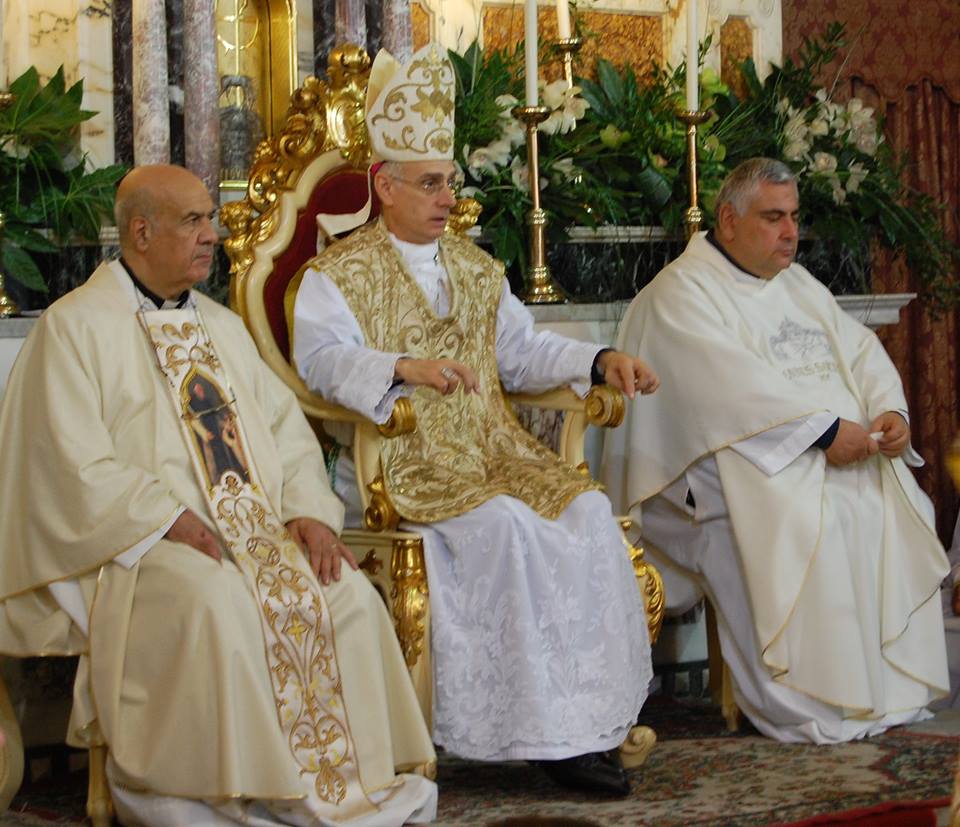 Mascali, don Di Bella festeggia 40 anni di sacerdozio