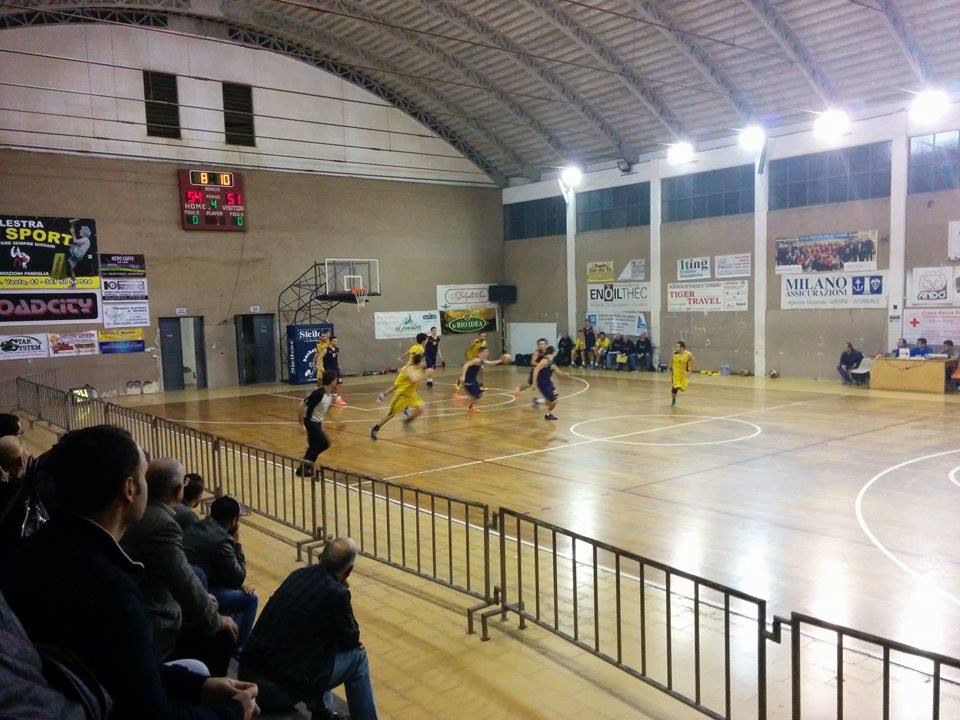 Basket Giarre oggi in campo per riscattare la sconfitta contro la Fp Messina