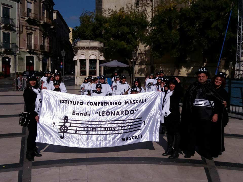 Mascali, gli alunni dell’Istituto Comprensivo al Carnevale di Acireale