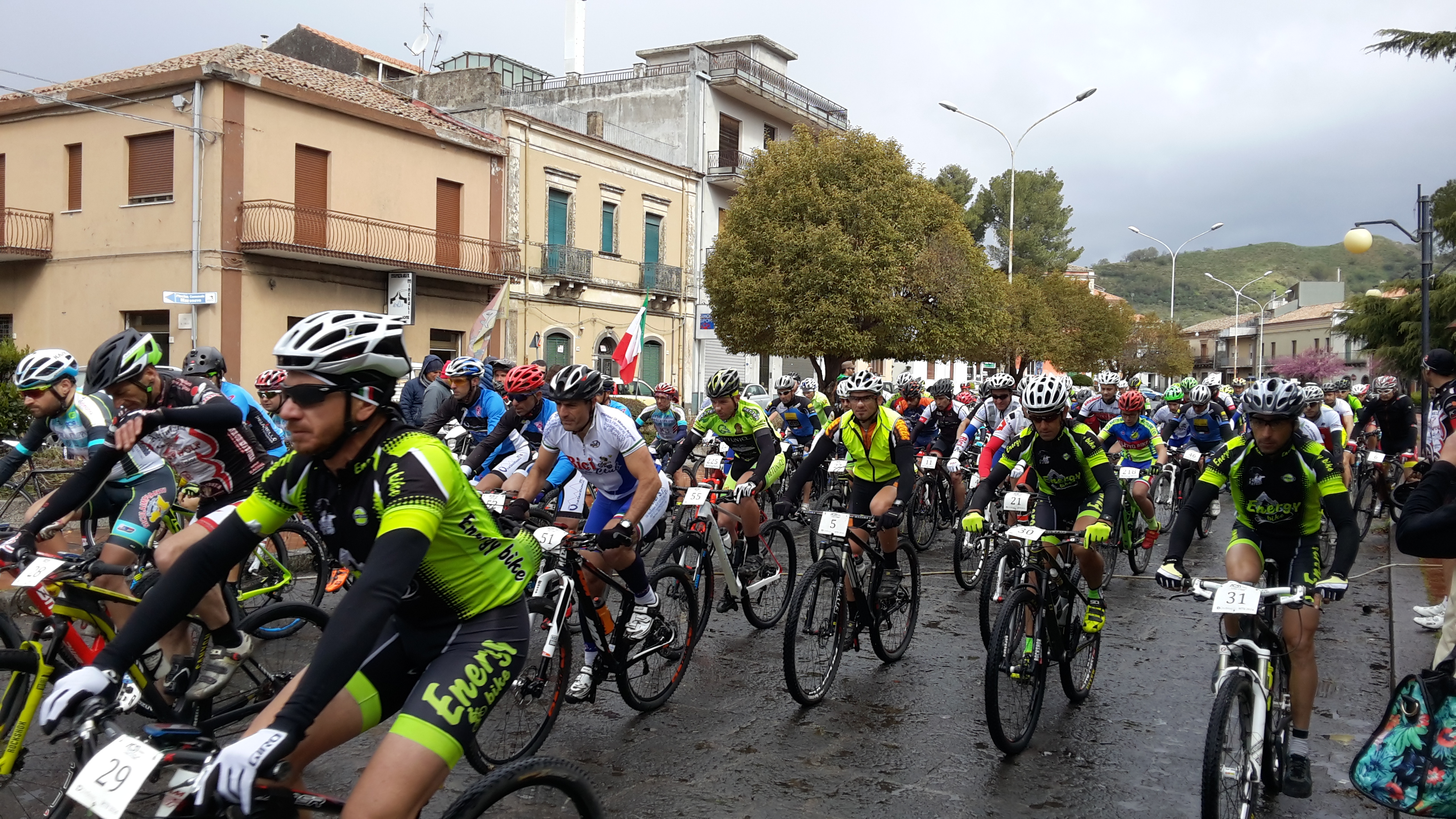 Mountain bike, a Linguaglossa è stato Alberto Giacoppo a vincere il 4° Memorial Davide Di Mauro