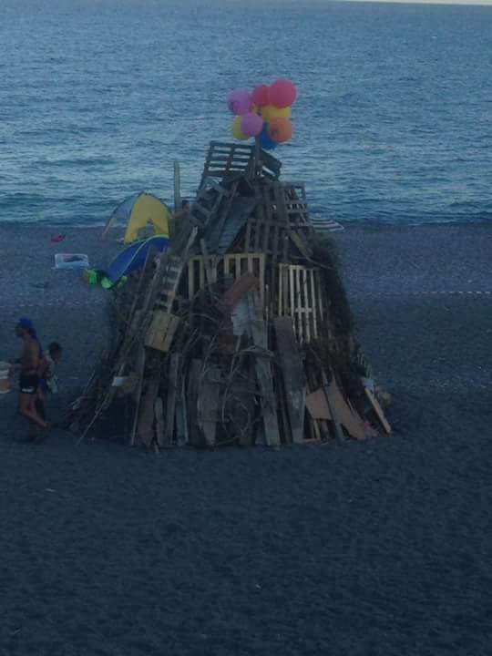 Attendamenti in spiaggia, il bilancio della Guarda costiera