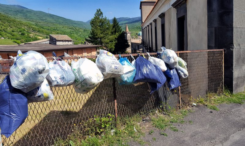 Randazzo, sciopero ad oltranza dei netturbini