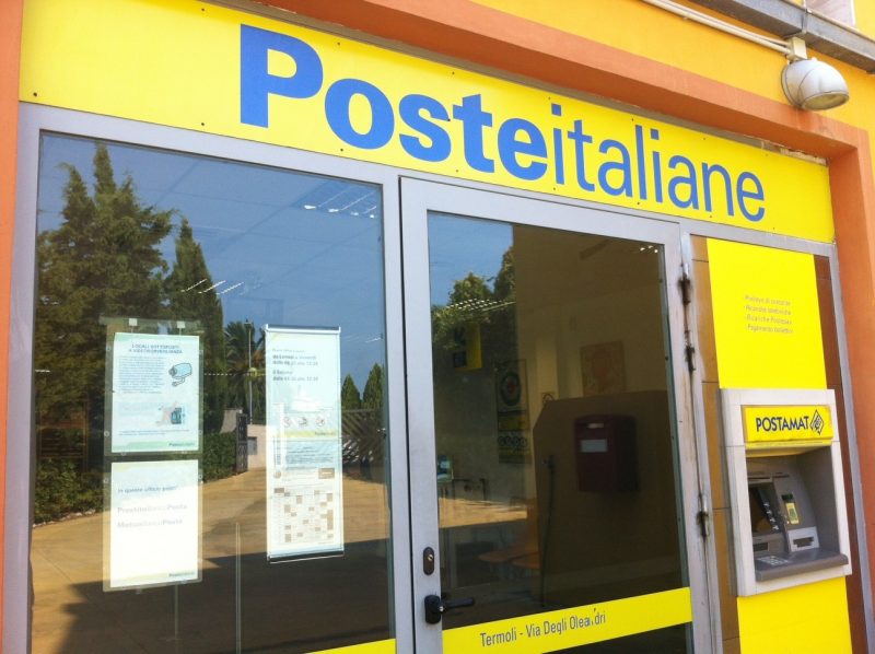 Sedicente “maresciallo” tenta in maniera fraudolenta di ottenere dal personale di Poste Italiane dati delle carte dei clienti