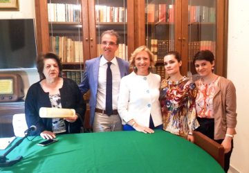 Acireale: interessante incontro culturale con le scrittrici Gabriella Calì e Laura Rizzo