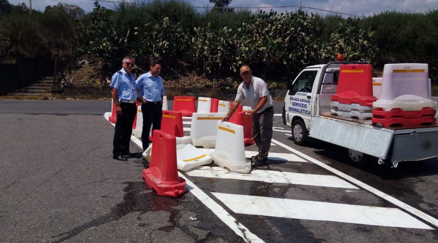 Mascali, collocata mini rotatoria in via Carlino