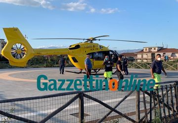 Giarre, 28enne accoltellato in via Romagna. Intervento dell'elisoccorso VIDEO