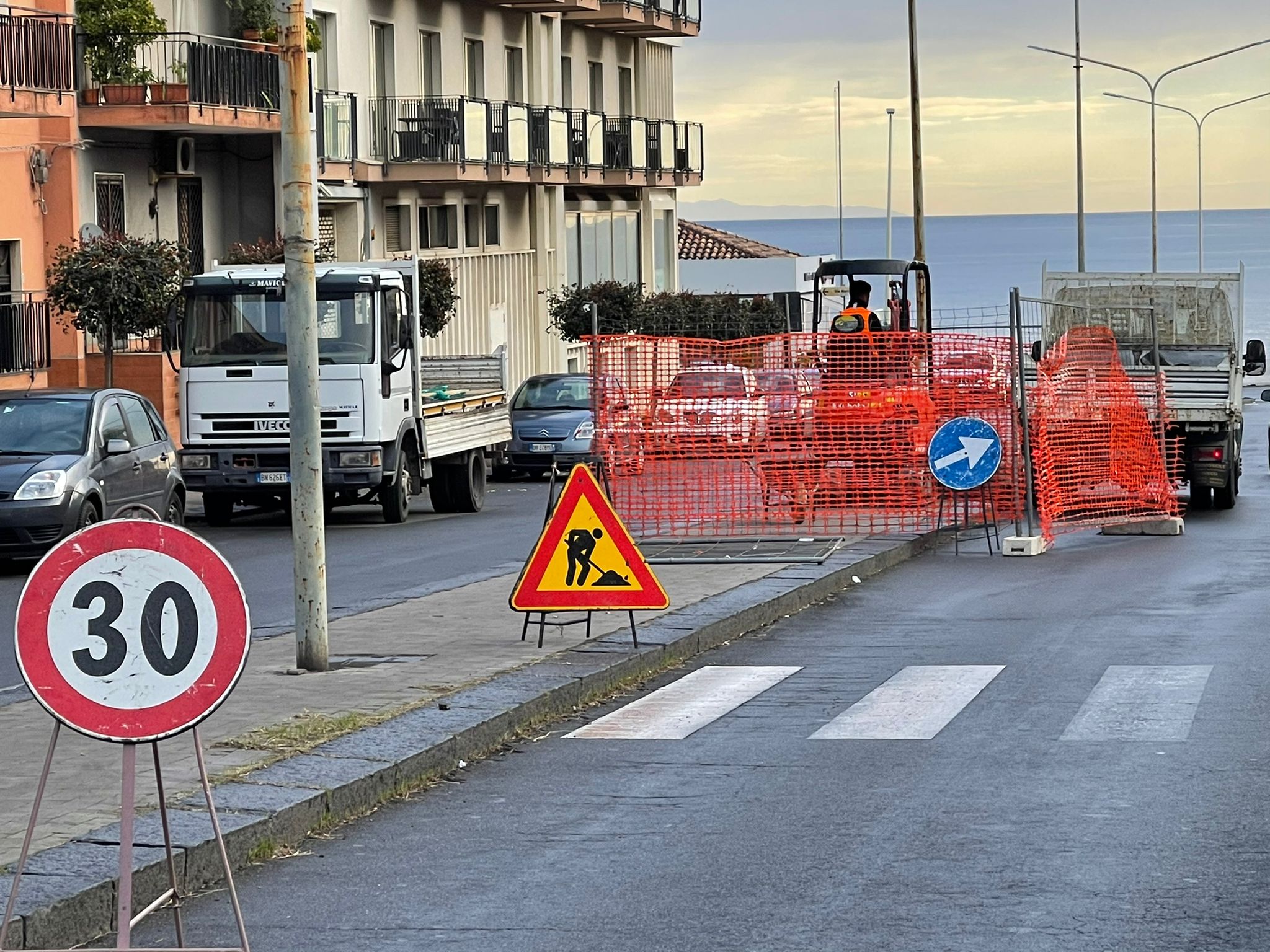 Riposto, correttivi viabilità viale Amendola per alleggerire il traffico