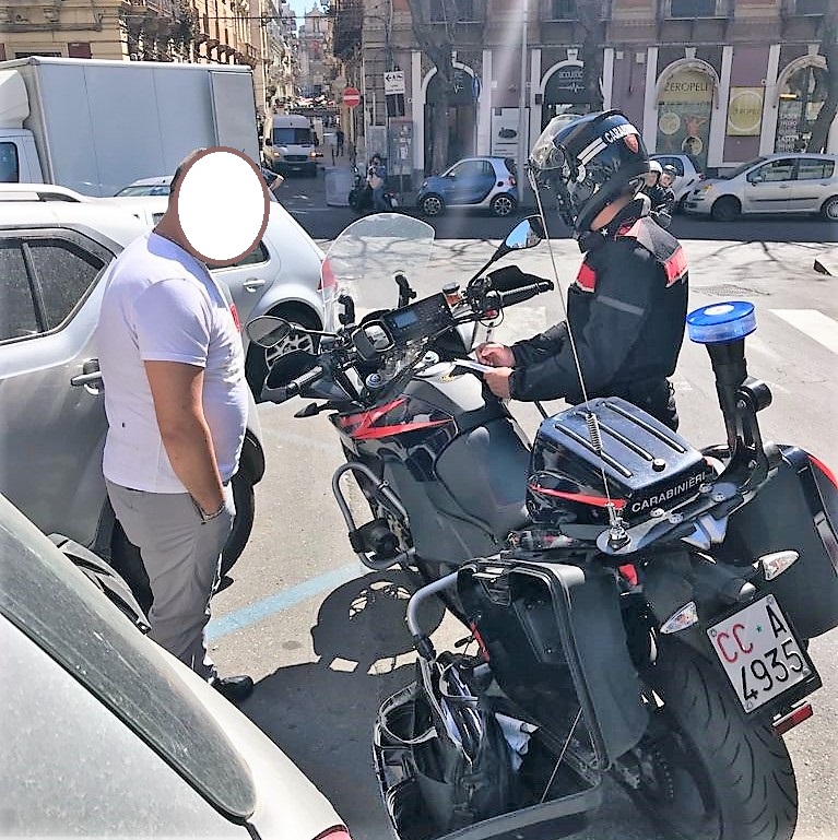 Catania, parcheggiatori abusivi: denunce e sanzioni in centro