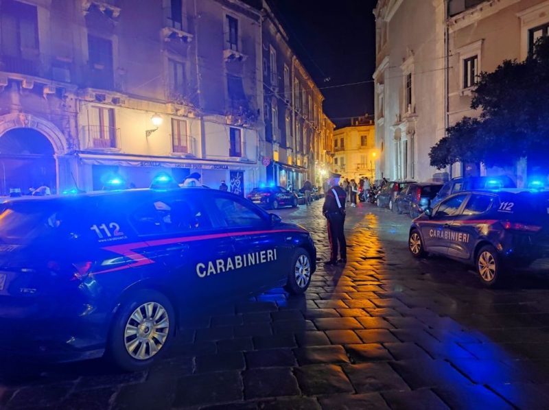 Catania, controlli e sanzioni in centro: violato il coprifuoco