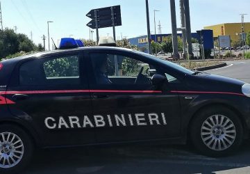 Catania, rubano lo zainetto ad una donna incinta: madre e figlia denunciate