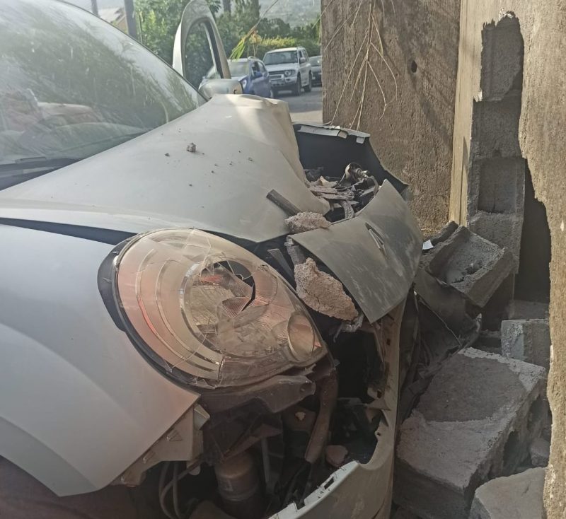 Giarre, incidente autonomo in via San Matteo