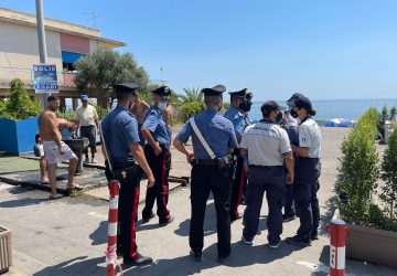 Ferragosto, consuntivo dei controlli sul litorale jonico. Chiuso un lido a Catania