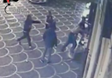 Rissa in centro, sventata la spedizione punitiva al pronto soccorso: 7 denunciati VIDEO