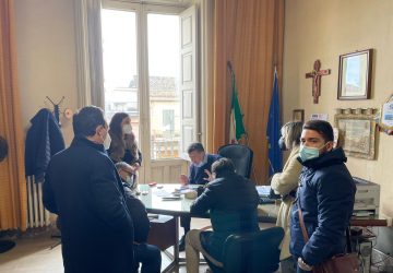 Emergenza Covid Giarre, riunione fiume al Comune. Martedi vertice con Liberti e dirigenti scolastici VD