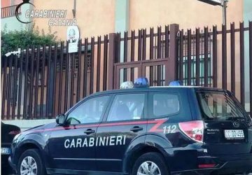 Questo fidanzamento… “non s’ha da fare”: botte da orbi in piazza. Denuciati in 10 VIDEO