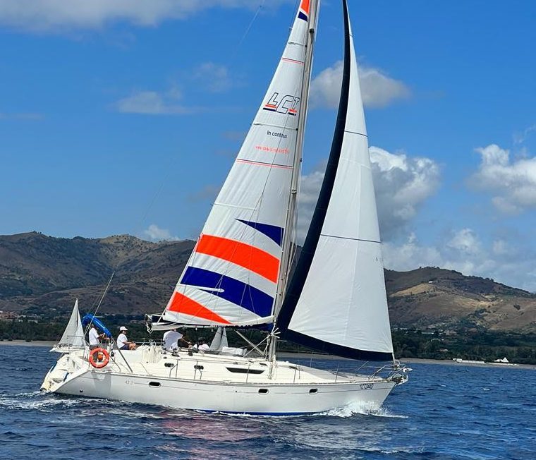 L’imbarcazione Aetna della LNI sez di Riposto vince il trofeo Etna Sea Race 2023