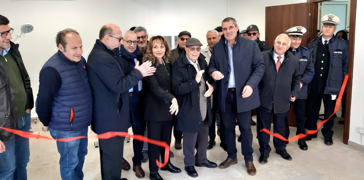 Bronte, inaugurato il nuovo ambulatorio veterinario