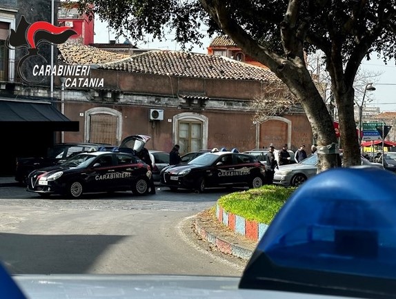 I Carabinieri sequestrano oltre 3 kg di stupefacente