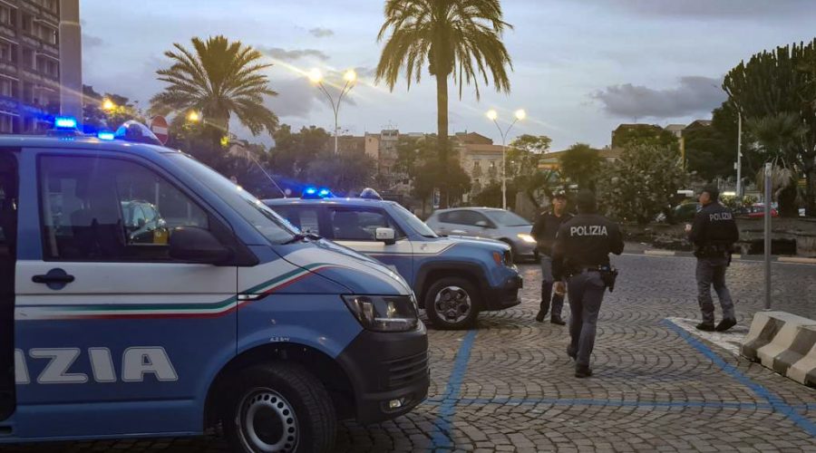 Fermato con arnesi per lo scasso, 37enne deferito dalla Polizia