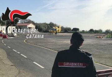 I motociclisti dei Carabinieri di Catania scortano organi umani