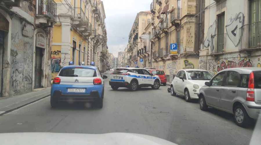 Controlli serrati della Polizia a San Berillo