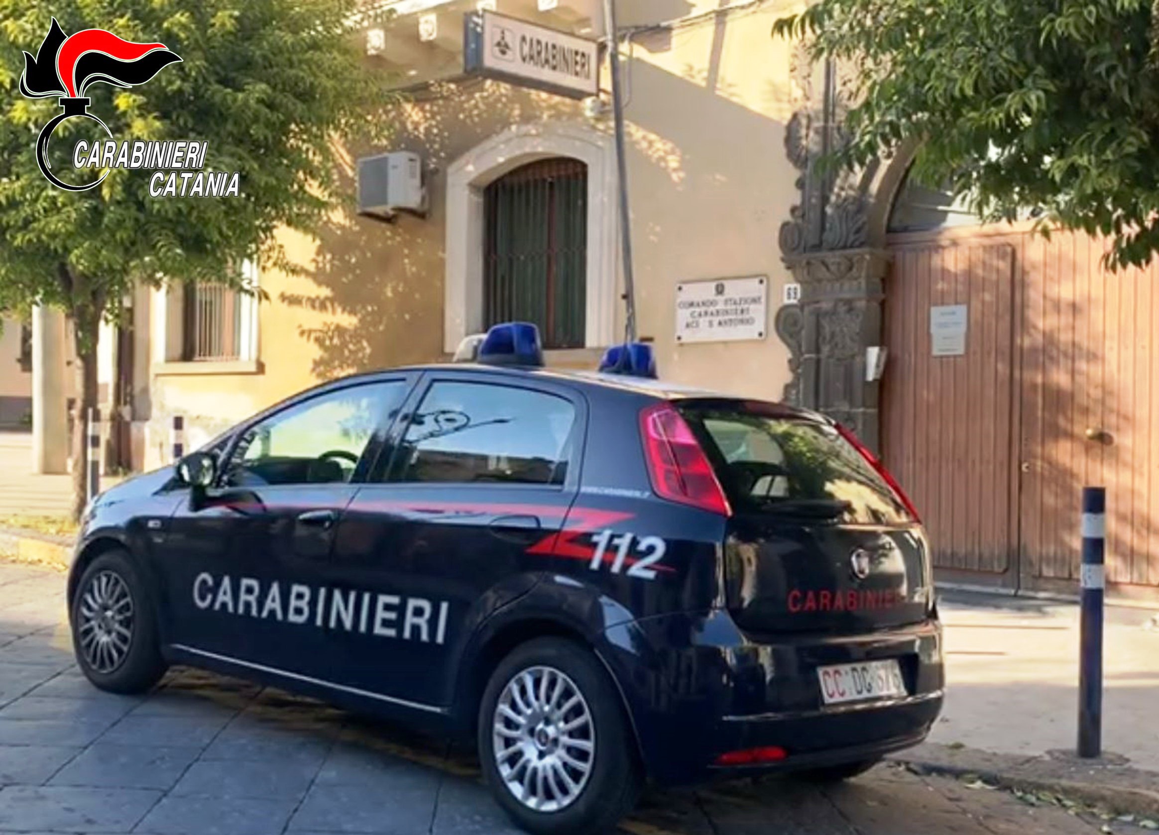 I Carabinieri intervengono di notte e scongiurano le conseguenze più gravi di un principio di incendio