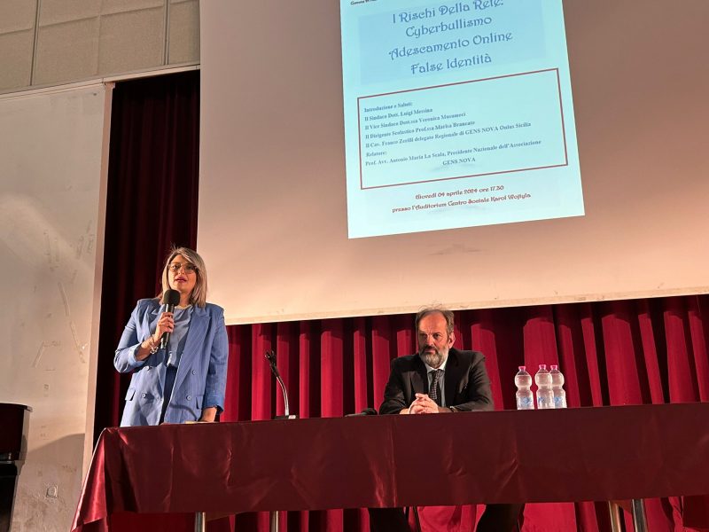 Mascali, cyberbullismo, talk con gli studenti al centro sociale