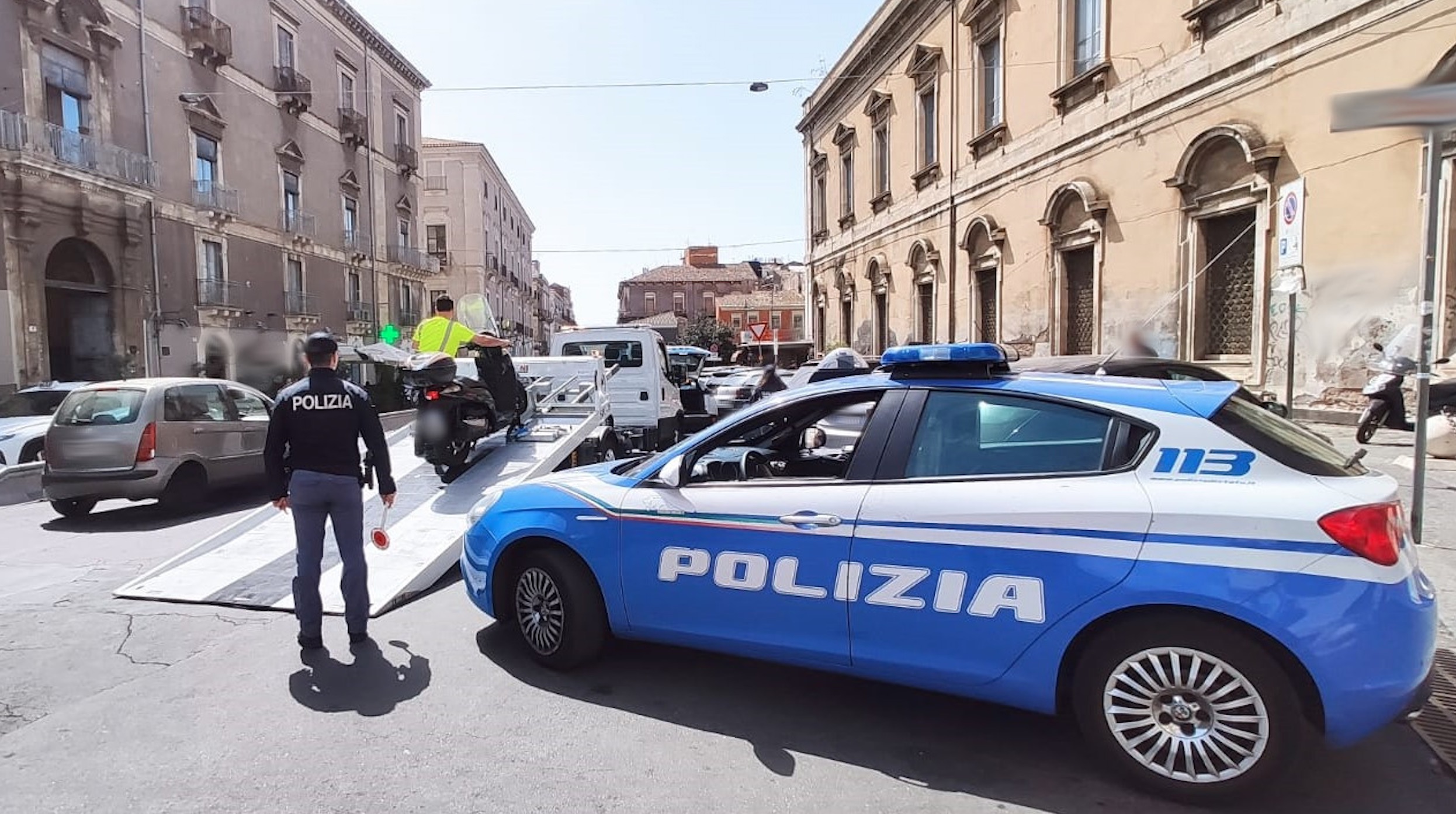 Mancato uso del casco, controlli della Polizia