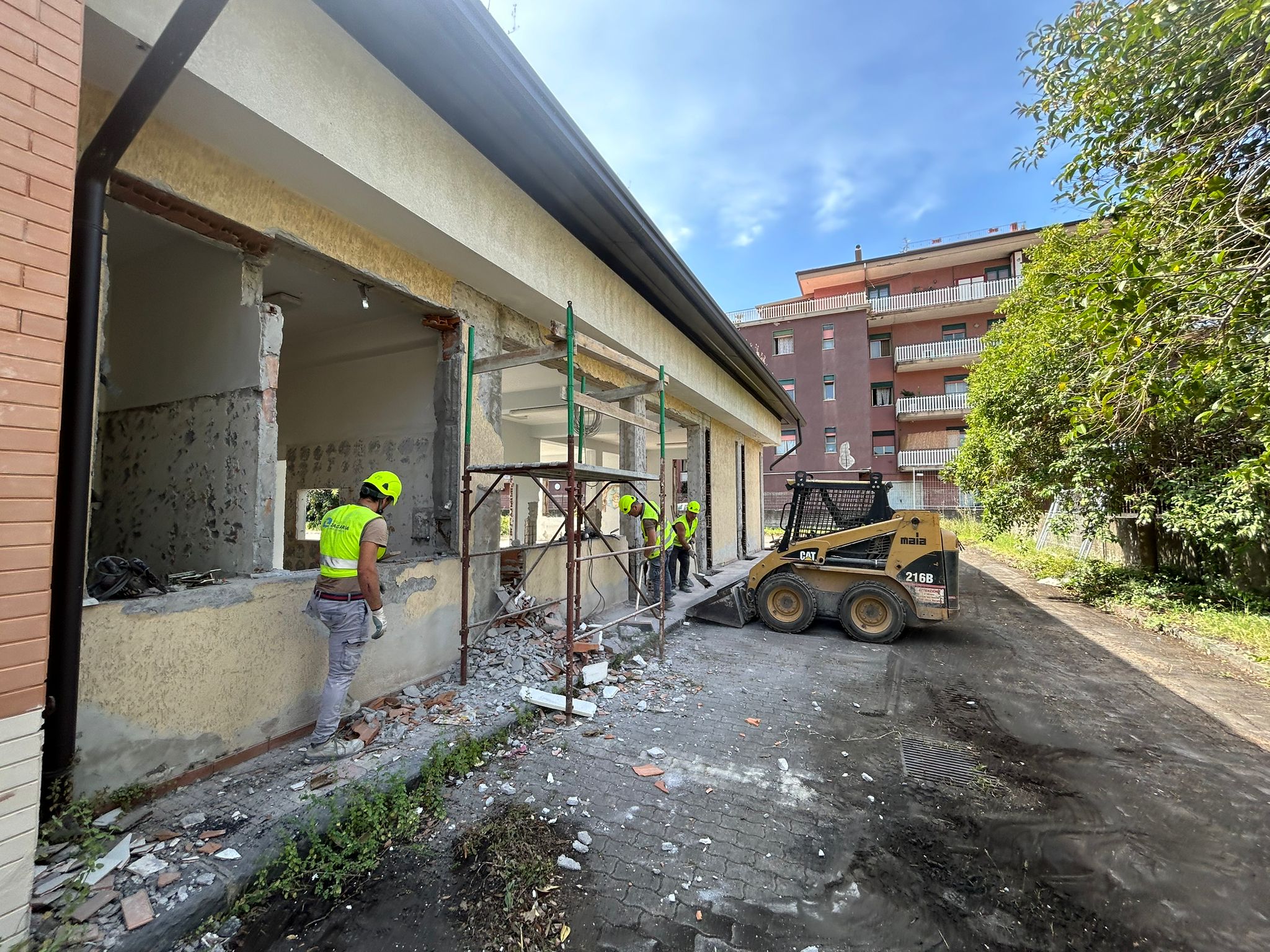 Macchia, ripartiti i cantieri per l’asilo intercomunale di via Russo. Sopralluogo del sindaco VD