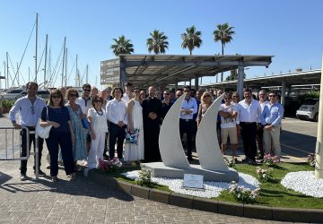 Inaugurato al Marina di Riposto monumento dedicato alla memoria di Pippo Zappalà