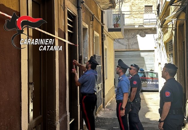 Prosegue il monitoraggio delle case occupate abusivamente, denunciato un paternese