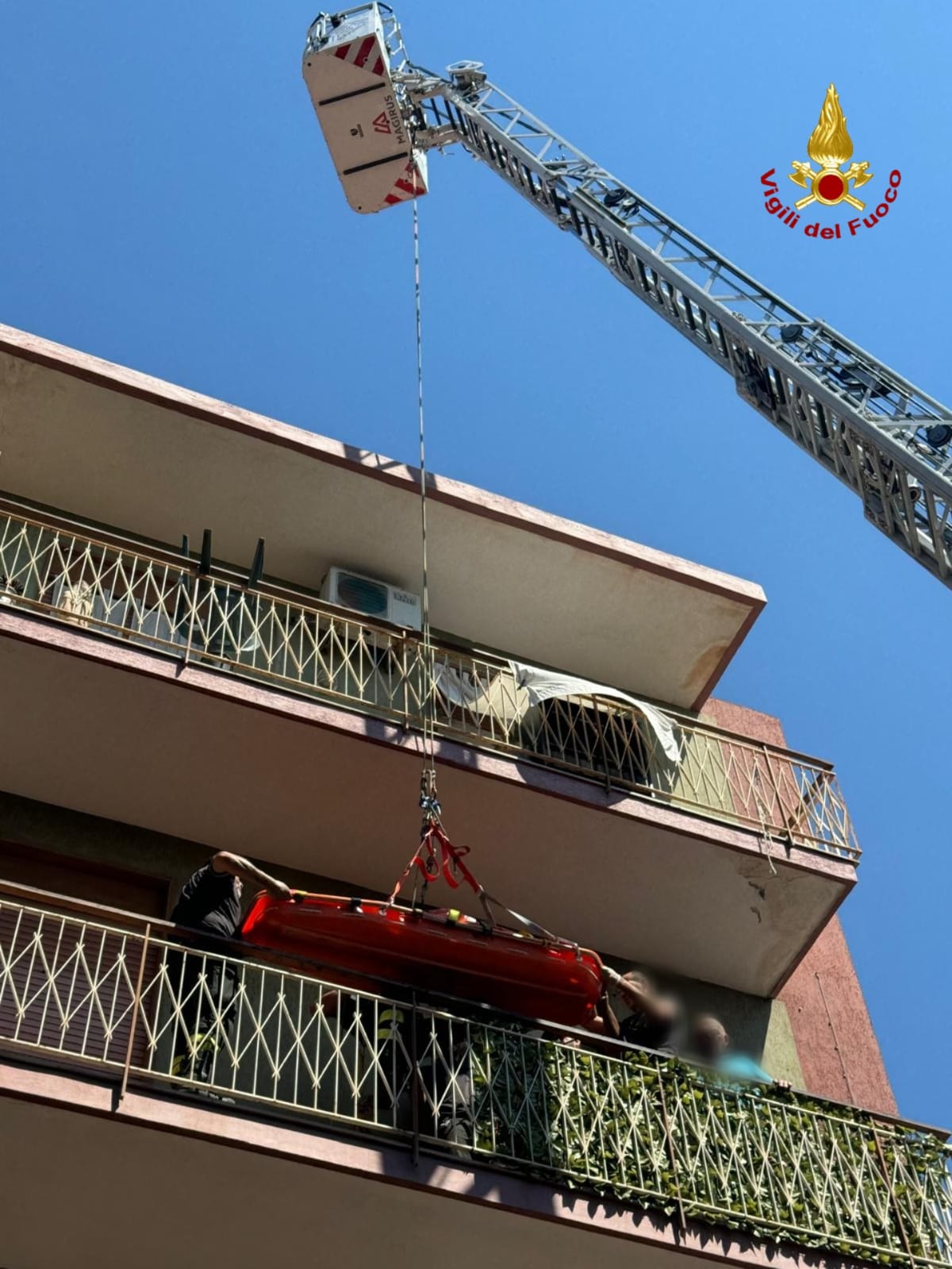 Soccorso a persona dei Vigili del fuoco