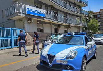 Truffe sulle assicurazioni auto: sgominata dalla polizia di Catania una banda di falsari