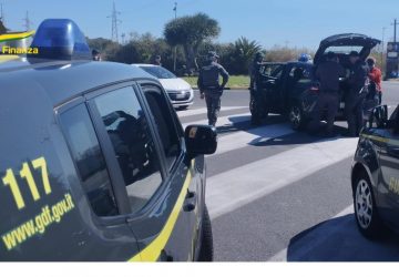 Controlli serrati della GdF lungo la Playa di Catania: denunce e sanzioni