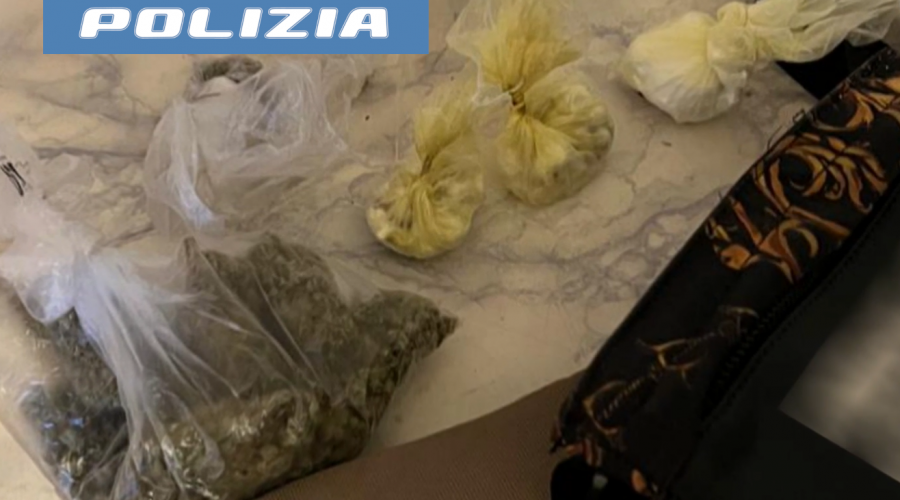 Cocaina e marijuana in casa, 21enne arrestato in flagranza VIDEO