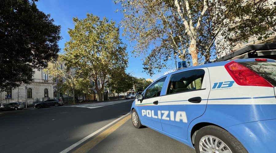 L'”auto “profuma” di marijuana: arrestati due giovani