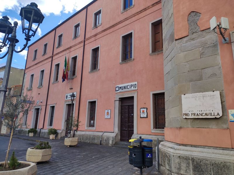 A rischio chiusura la sezione staccata del Liceo Scientifico di Francavilla di Sicilia. Dibattito in Consiglio comunale