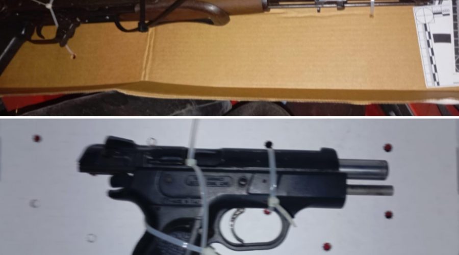 In garage conserva kalashnikov, pistola e droga: manette per un 30enne