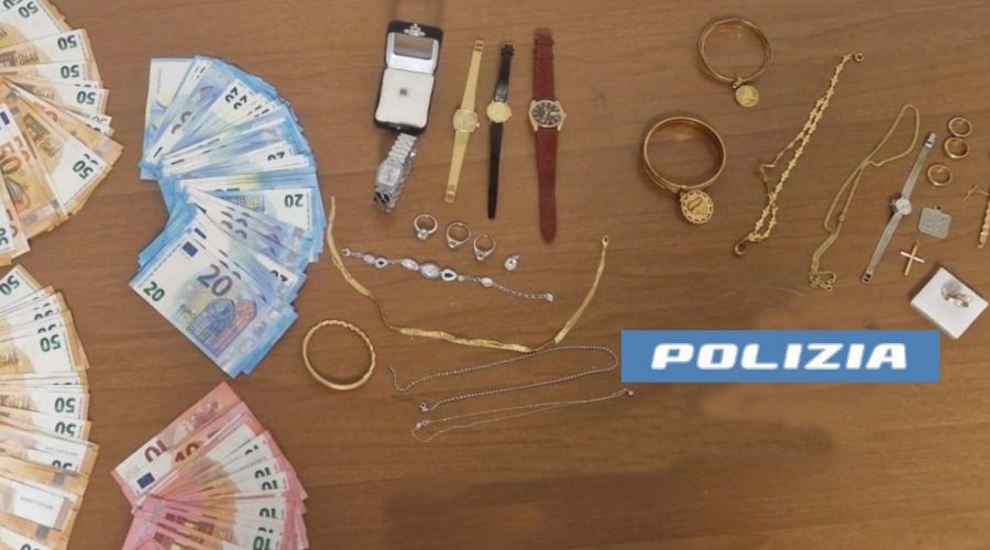 Raggirano due anziane vedove e ricavano soldi e preziosi per circa 13 mila euro: arrestati in due