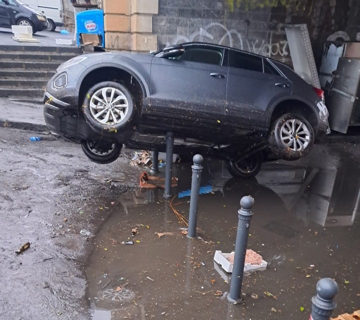 Maltempo, prima pioggia autunnale e primi allagamenti a Catania e provincia