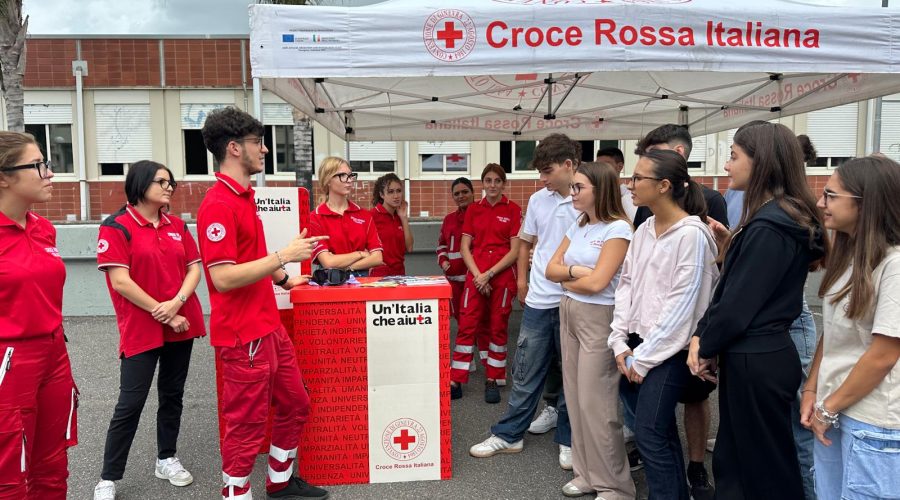 Il Liceo “Leonardo” di Giarre ha celebrato la giornata del dono grazie al CSVE