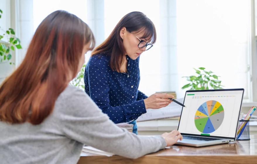 Giarre, venerdì all’Amari un incontro su Giovani e donne economia e finanza