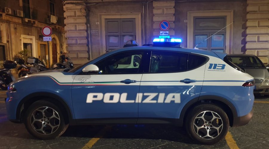 Aggrediscono una vigilessa e i camerieri di un ristorante: arrestati due pregiudicati