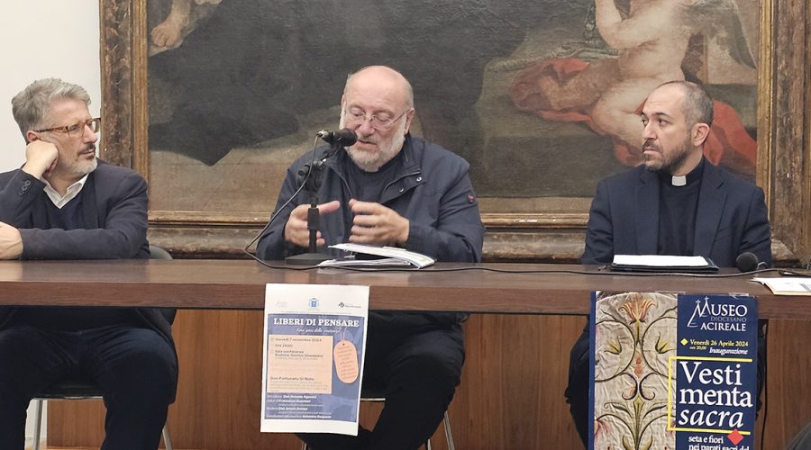 Acireale, don Fortunato Di Noto: “Aiutiamo i minori affinché non naufraghino nel mondo digitale”