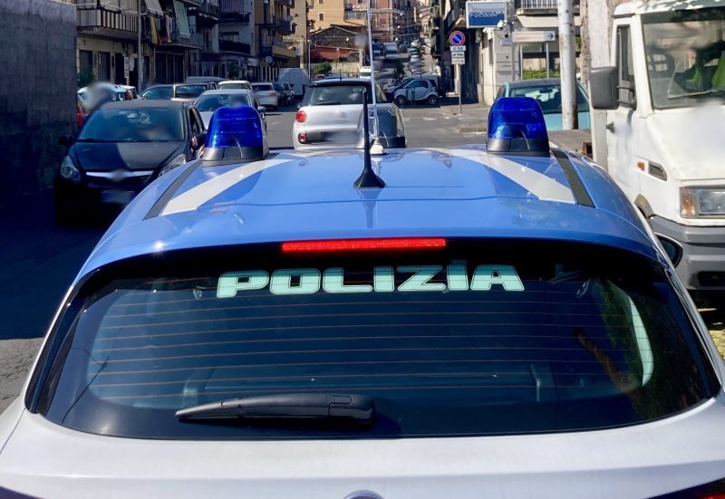 Evade dai domiciliari e si rende irreperibile: beccato 24enne