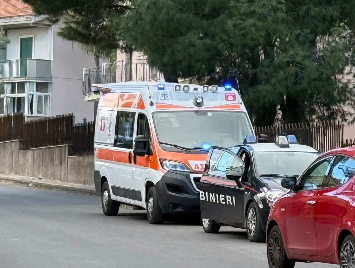 Riposto, soccorso anziano in stato confusionale