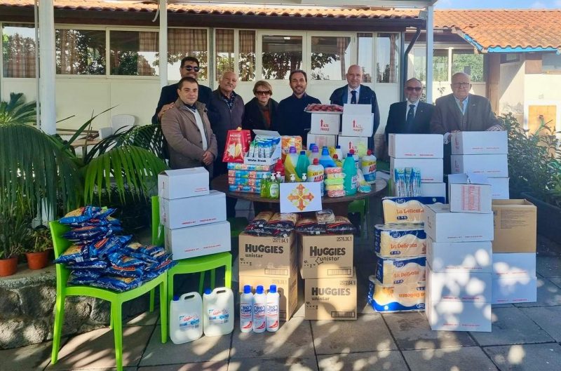 Acireale, donati prodotti per l’infanzia alla Comunità Madonna della Tenda dall’Ordine Costantiniano di San Giorgio